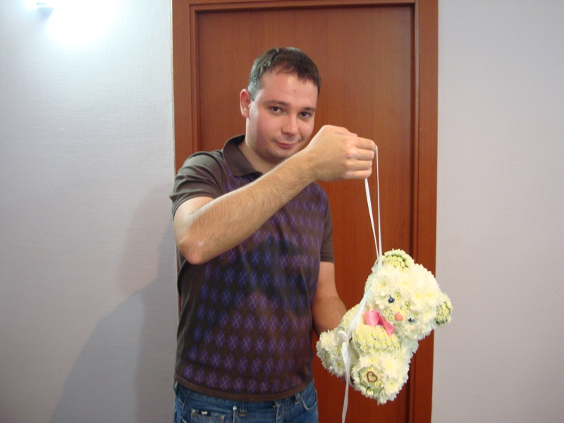 Свадебный мишка из живых цветов - 25 см - Оригинальный подарок на свадьбу